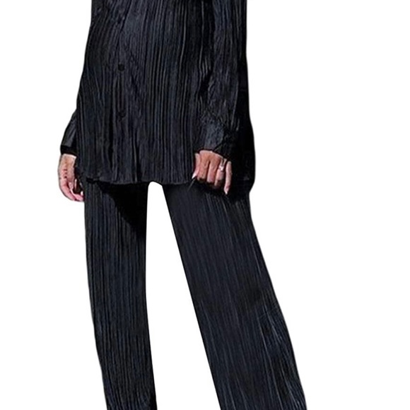 Pleated Matching Set - Picture 3 of 4